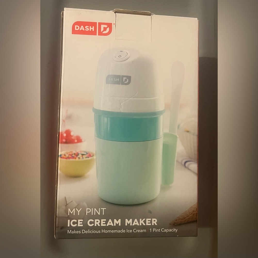 Ice Cream Maker